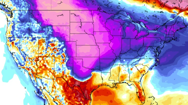 2 m temperature anomaly graphic.