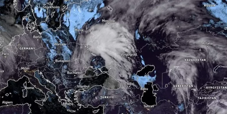 storm bettina at 1900 utc on november 26 2023 f